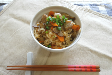 鶏ごぼうのポン酢炊き込みご飯