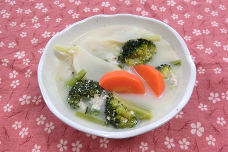 春野菜のミルクスープ